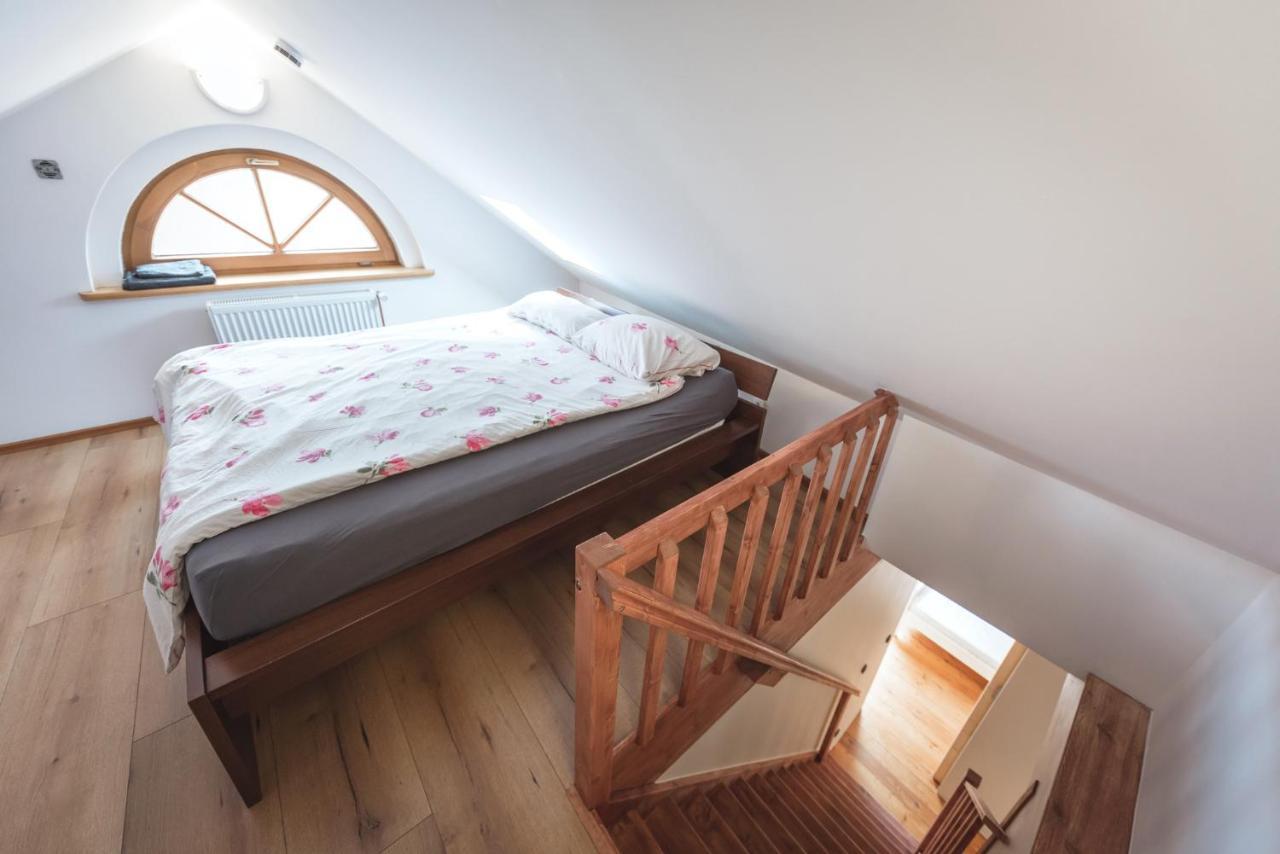 Duzy Apartament Duszniki-Zdroj Дужники Здрой Екстериор снимка