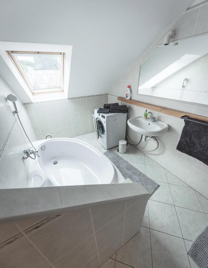 Duzy Apartament Duszniki-Zdroj Дужники Здрой Екстериор снимка